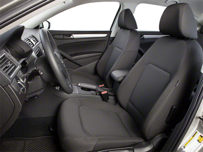 2013 Volkswagen Passat SE w/Sunroof
