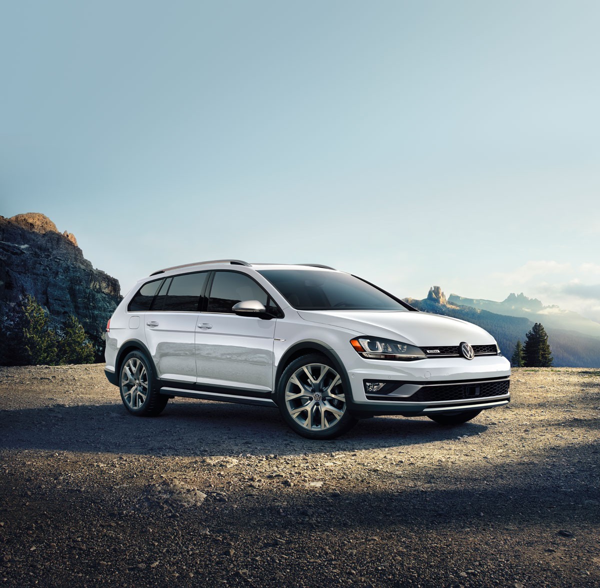 2017 Volkswagen Golf Alltrack in Peoria