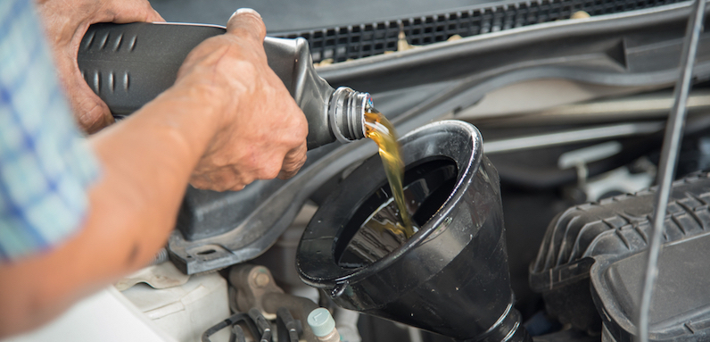 Oil change service available for Phoenix area drivers Oil change service available for Phoenix area drivers