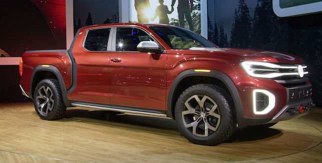 Volkswagen Atlas Tanoak Released At NY Car Show Volkswagen Atlas Tanoak Released At NY Car Show