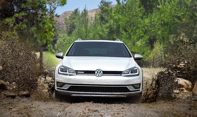 2019 AWD Volkswagen Vehicles in Peoria
