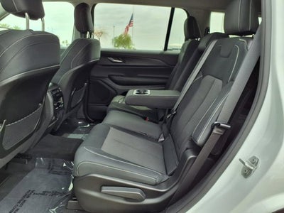 2024 Jeep Grand Cherokee L Laredo