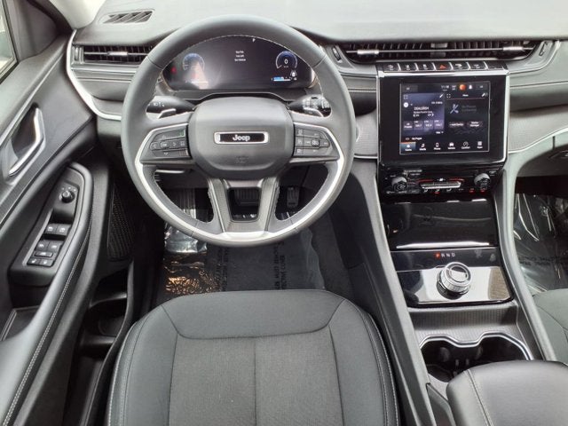 2024 Jeep Grand Cherokee L Laredo