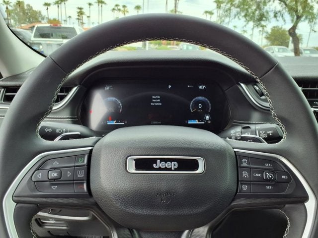 2024 Jeep Grand Cherokee L Laredo