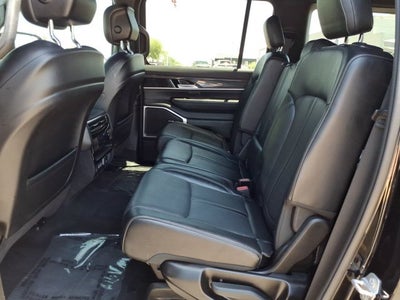 2022 Jeep Wagoneer Series II