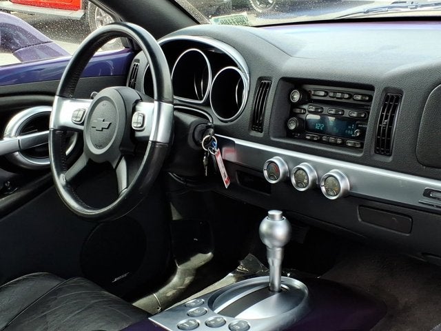 2004 Chevrolet SSR LS