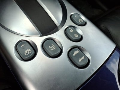 2004 Chevrolet SSR LS