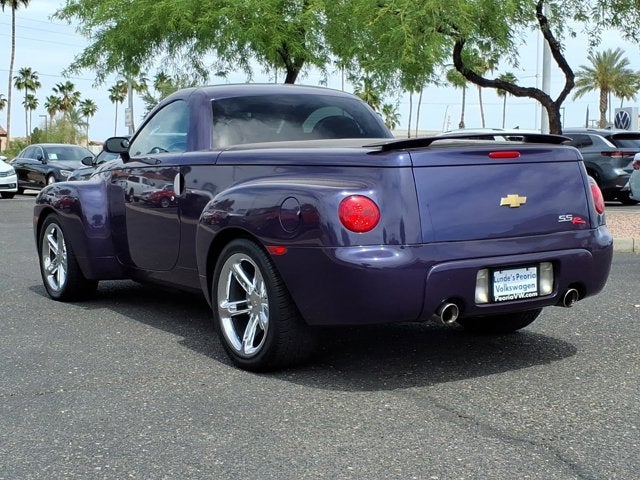 2004 Chevrolet SSR LS