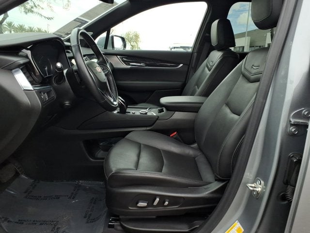 2025 Cadillac XT6 FWD Premium Luxury