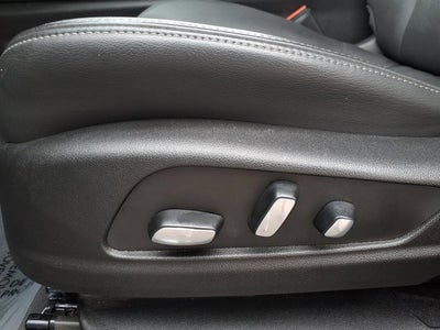 2025 Cadillac XT6 FWD Premium Luxury