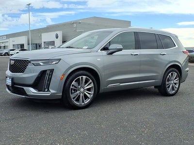 2025 Cadillac XT6 FWD Premium Luxury