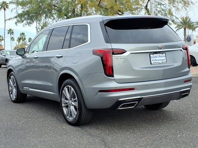 2025 Cadillac XT6 FWD Premium Luxury