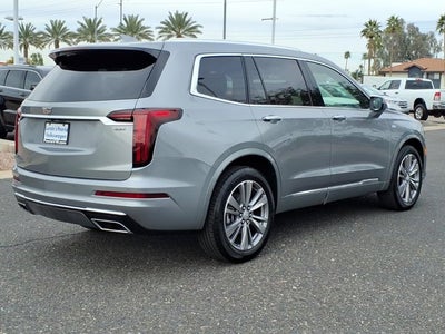 2025 Cadillac XT6 FWD Premium Luxury