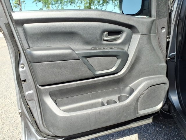 2017 Nissan Titan S