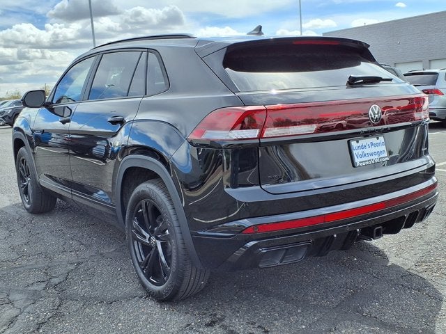 2026 Volkswagen Atlas Cross Sport 2.0T SEL R-Line Black