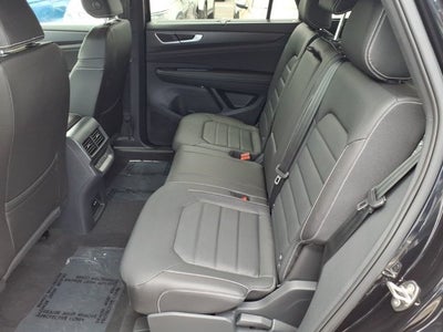 2026 Volkswagen Atlas Cross Sport 2.0T SEL R-Line Black