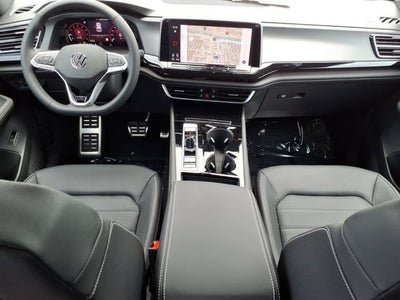 2026 Volkswagen Atlas Cross Sport 2.0T SEL R-Line Black