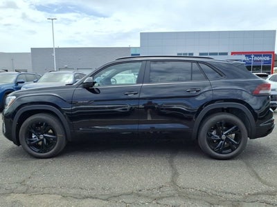 2026 Volkswagen Atlas Cross Sport 2.0T SEL R-Line Black