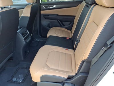 2026 Volkswagen Atlas Cross Sport 2.0T SEL R-Line Black