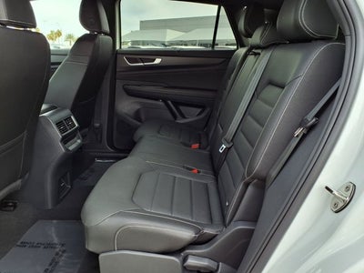 2026 Volkswagen Atlas Cross Sport 2.0T SEL R-Line Black