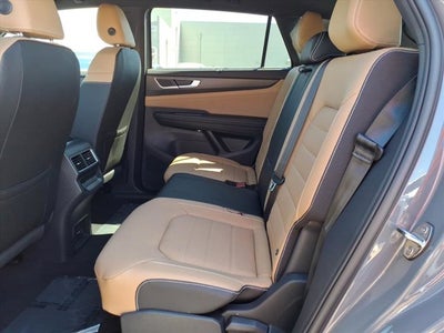 2026 Volkswagen Atlas Cross Sport 2.0T SEL R-Line Black