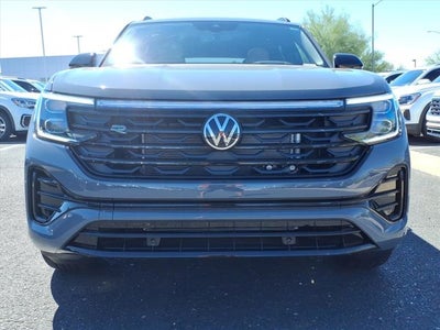 2026 Volkswagen Atlas Cross Sport 2.0T SEL R-Line Black