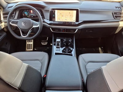 2026 Volkswagen Atlas Cross Sport 2.0T SEL R-Line Black