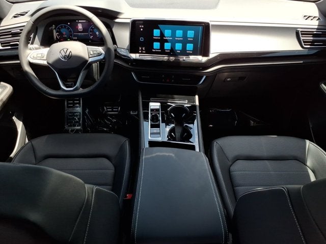 2026 Volkswagen Atlas Cross Sport 2.0T SEL R-Line Black