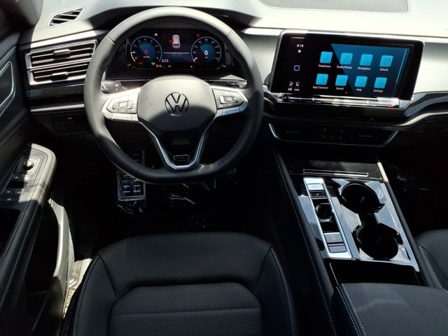 2026 Volkswagen Atlas Cross Sport 2.0T SEL R-Line Black
