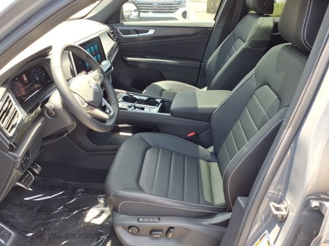 2026 Volkswagen Atlas Cross Sport 2.0T SEL R-Line Black