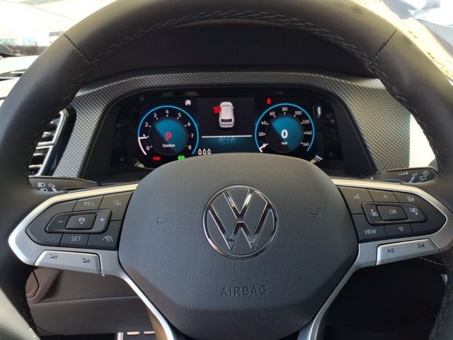 2026 Volkswagen Atlas Cross Sport 2.0T SEL R-Line Black