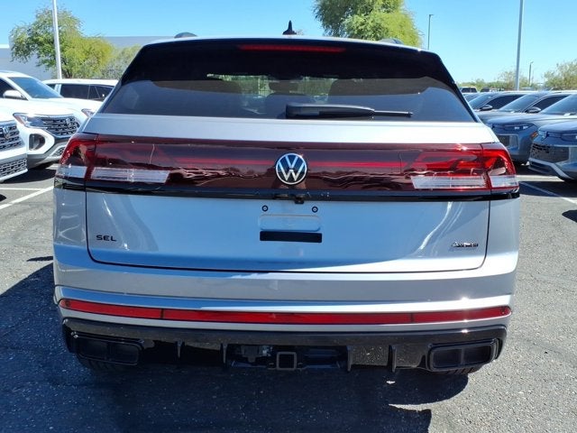 2026 Volkswagen Atlas Cross Sport 2.0T SEL R-Line Black