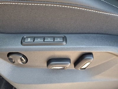 2026 Volkswagen Atlas Cross Sport 2.0T SEL