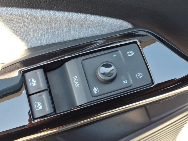 2023 Volkswagen ID.4 Standard