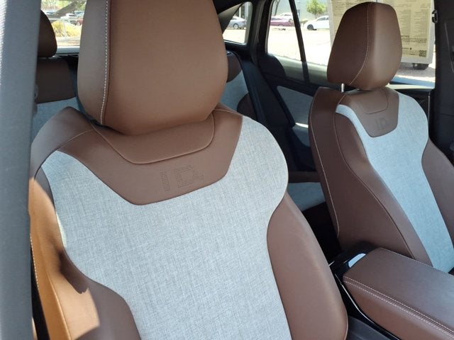 2023 Volkswagen ID.4 Standard