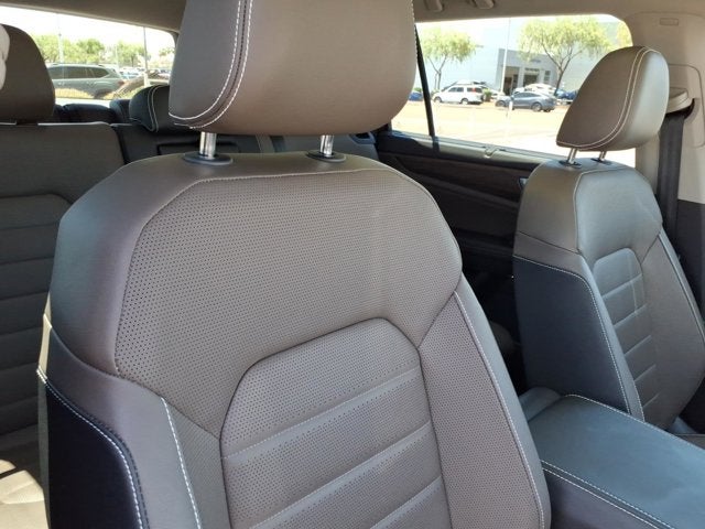 2025 Volkswagen Atlas 2.0T SEL