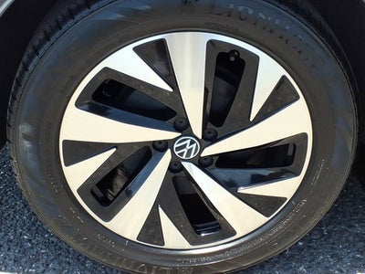 2023 Volkswagen ID.4 Pro