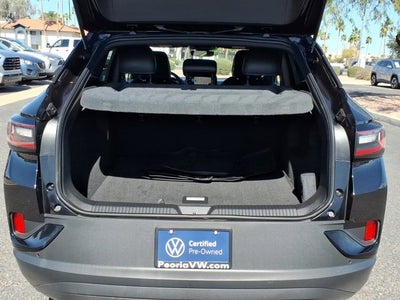 2023 Volkswagen ID.4 Pro