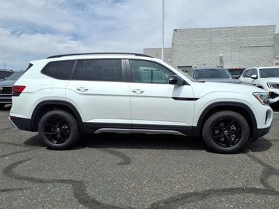 2026 Volkswagen Atlas 2.0T Peak Edition