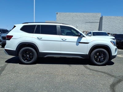 2026 Volkswagen Atlas 2.0T Peak Edition