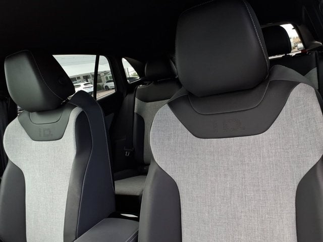 2025 Volkswagen ID.4 Pro