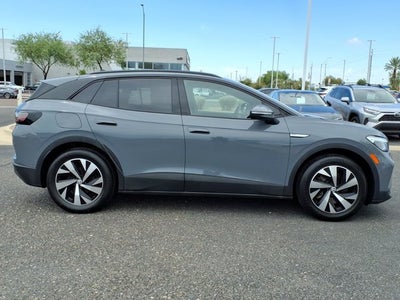2025 Volkswagen ID.4 Pro