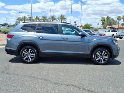 2023 Volkswagen Atlas 2.0T SE