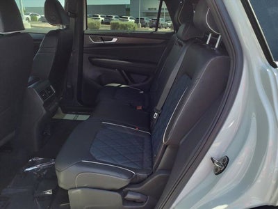 2026 Volkswagen Atlas Cross Sport 2.0T SEL Premium R-Line