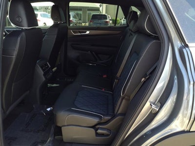 2025 Volkswagen Atlas Cross Sport 2.0T SEL Premium R-Line