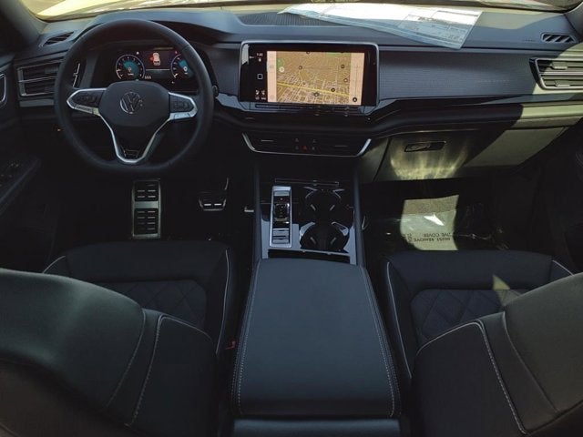 2025 Volkswagen Atlas Cross Sport 2.0T SEL Premium R-Line