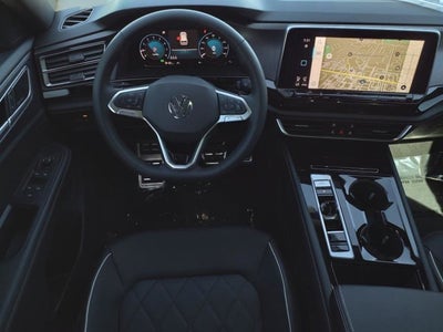 2025 Volkswagen Atlas Cross Sport 2.0T SEL Premium R-Line