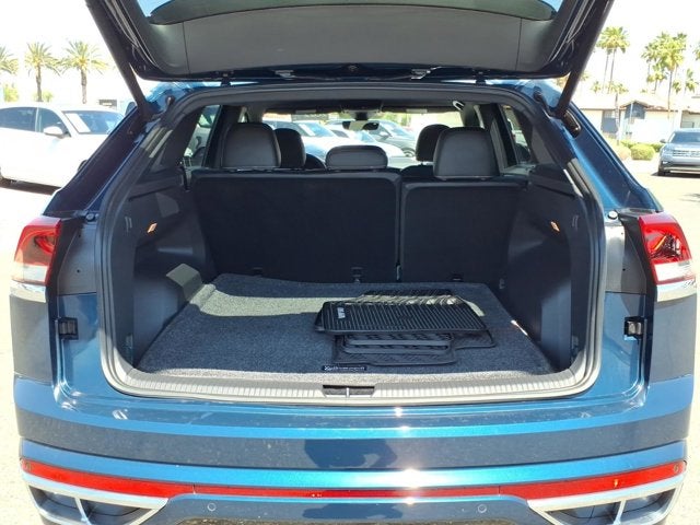 2022 Volkswagen Atlas Cross Sport 3.6L V6 SEL Premium R-Line