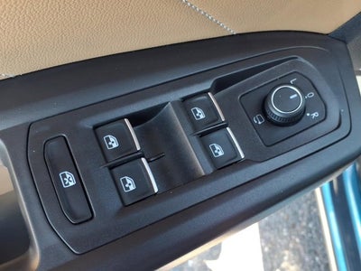 2022 Volkswagen Atlas Cross Sport 3.6L V6 SEL Premium R-Line