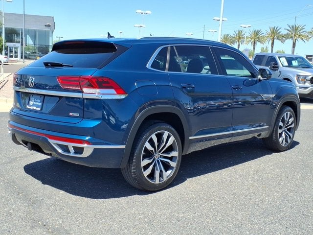 2022 Volkswagen Atlas Cross Sport 3.6L V6 SEL Premium R-Line